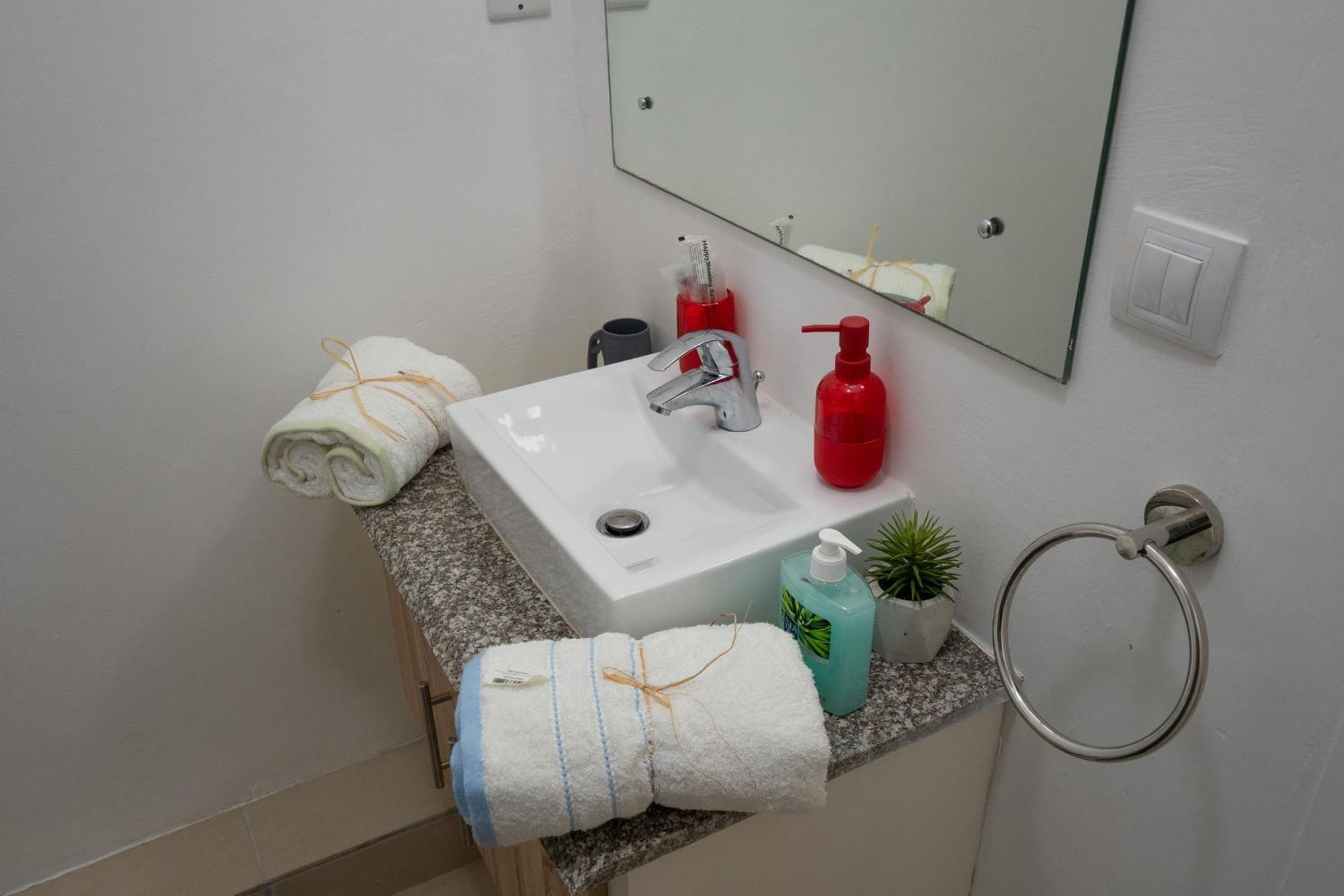 Luxury Beachfront Duplex, Coin De Mire View / 3Bed Cap Malheureux Exterior foto