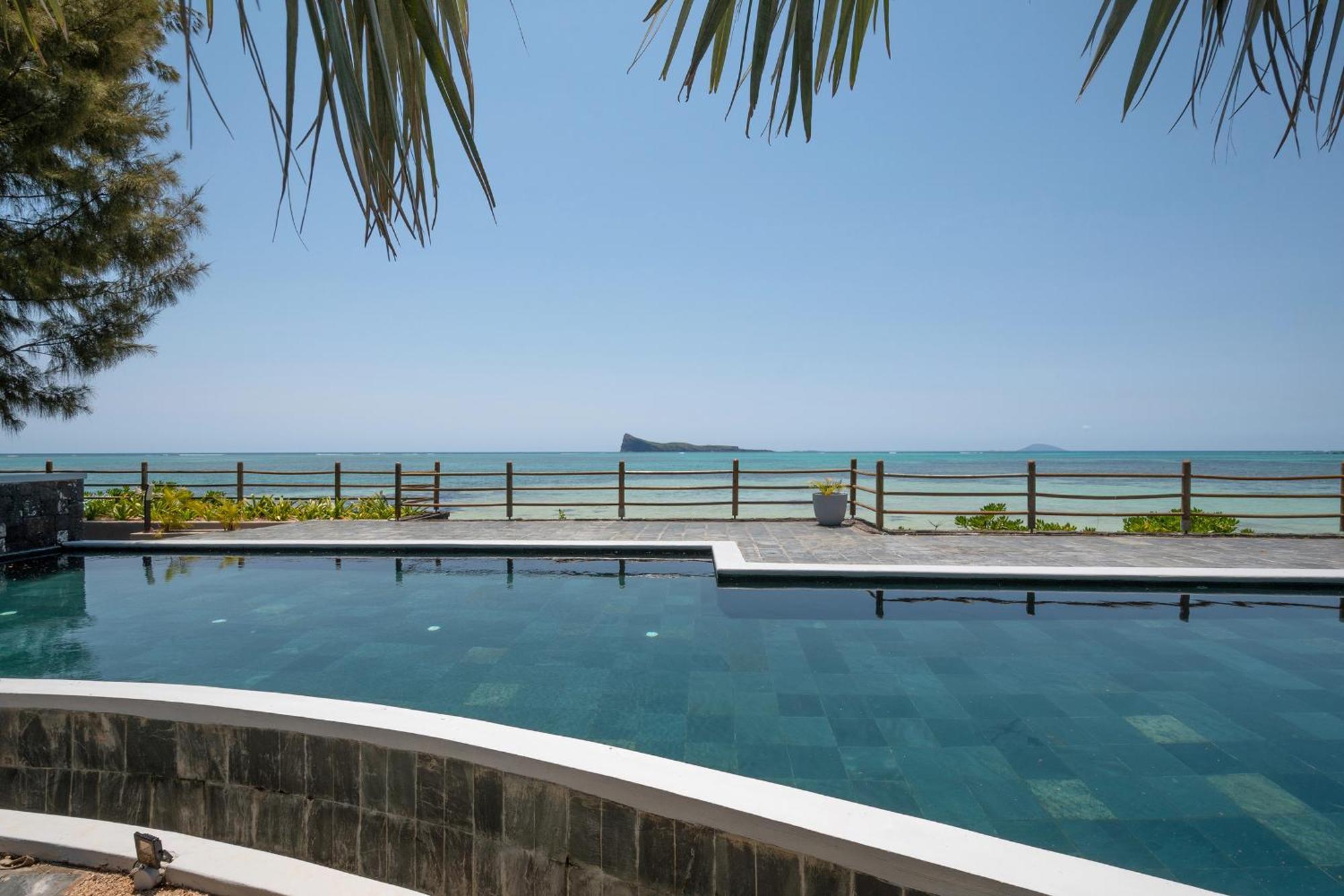 Luxury Beachfront Duplex, Coin De Mire View / 3Bed Cap Malheureux Exterior foto
